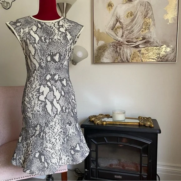 YIGAL AZROUEL CREAM BLACK ANIMAL PRINT MINI DRESS - Picture 5 of 15